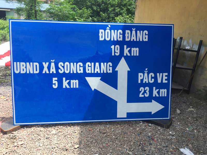 Biển báo giao thông tại Đồng Nai